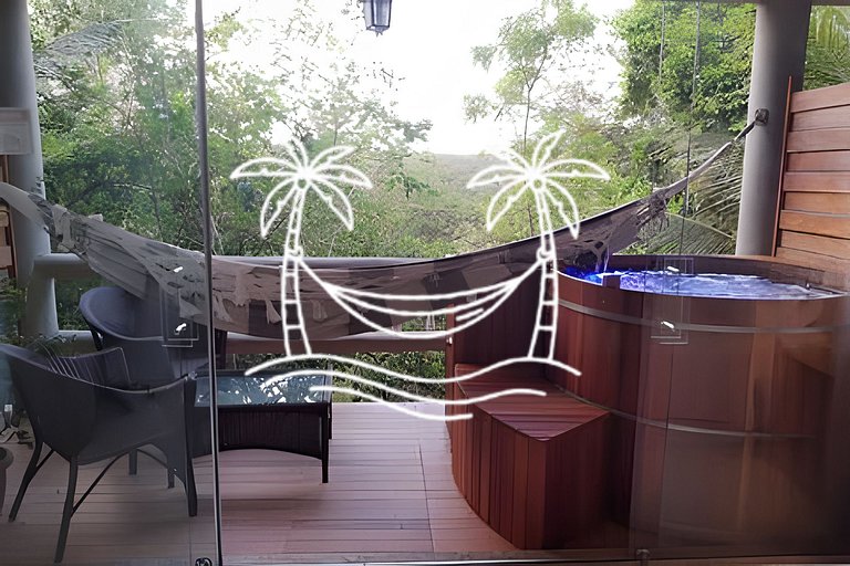 Oásis: Estúdio c/ Ofurô Aquecido p/3 Pessoas